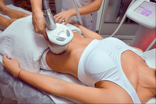 imagen de mujer recibiendo tratamiento